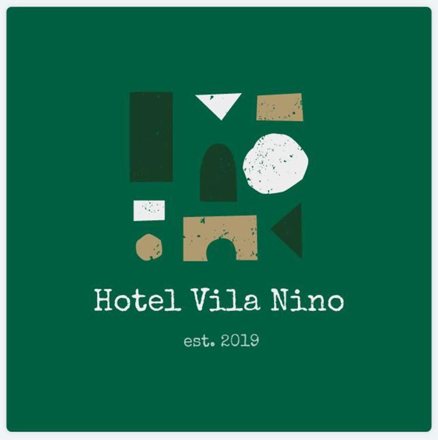 Hotel Vila Nino เบราท ภายนอก รูปภาพ